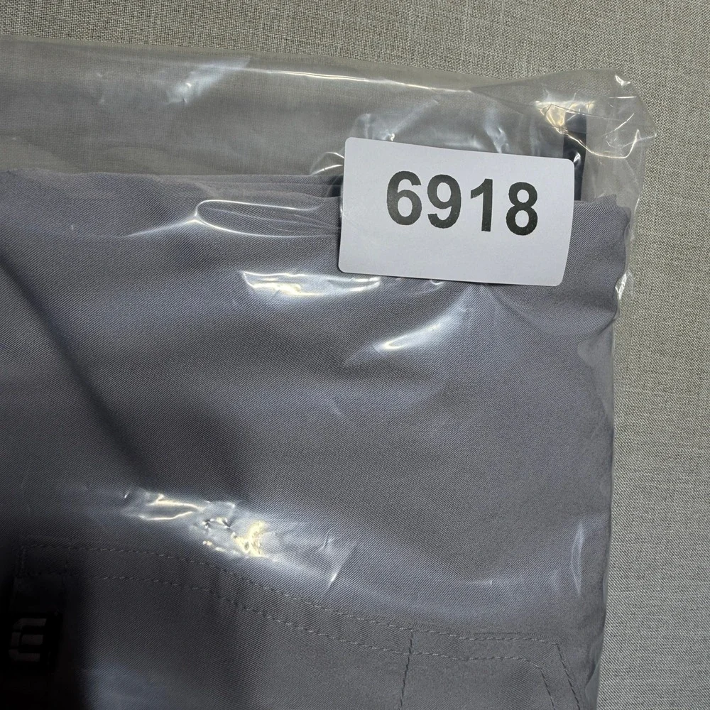 TravisMathew Pants Men 42x32 Gray Straight Alta Cresta Golf Performance Stretch